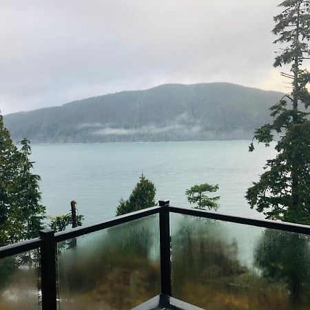 Sandy Feet Retreat Port Renfrew- Oceanfront 2Br Modern Cottage 외부 사진